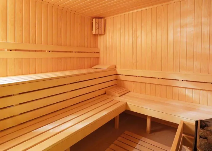 Snowflake- Luxury With A Bottle Of Wine,free Parking And In Royal Park Bansko