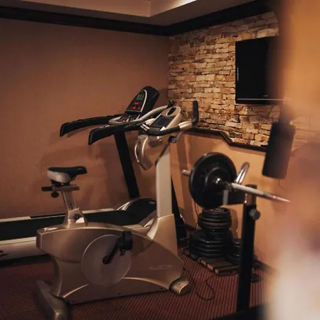 Snowflake- Luxury With A Bottle Of Wine,free Parking And In Royal Park شقة